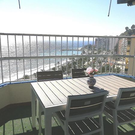Bonito piso en primera línea de playa Almunecar Exterior foto